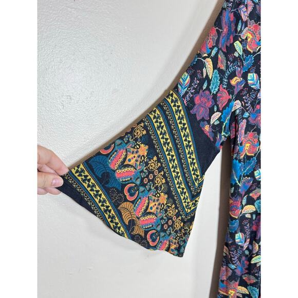 Soft Surroundings Womens Tunic Top Bell Sleeve Embroidered Floral Small Boho - Picture 6 of 9